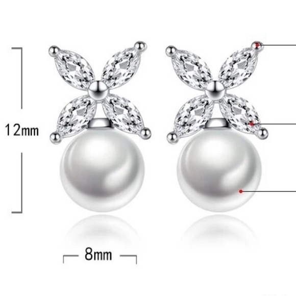 🌟 Sterling Silver 925 CZ Faux Pearl Stud Earrings - Picture 4 of 4